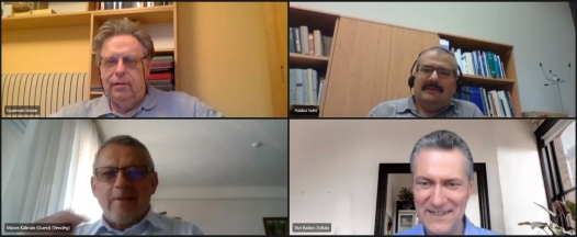 Államépítés elméletben és gyakorlatban